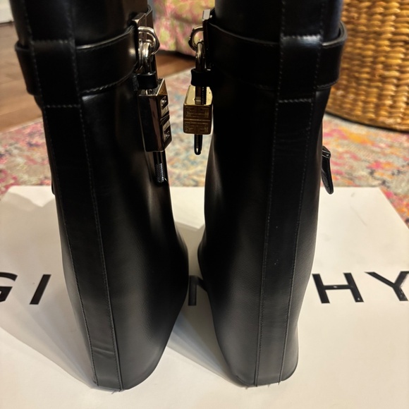 Givenchy Shark Lock Ankle Boots - Picture 10 of 12